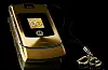 Motorola parades D&G-styled gold RAZR