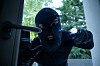 crook_breaking_entering