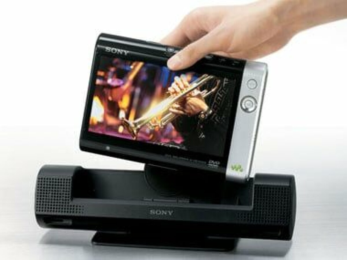 Sony debuts DVD Walkman
