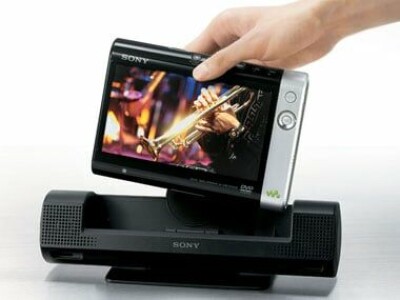 Sony debuts DVD Walkman