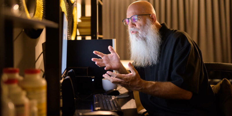 COBOL dev won .Net hackathon with help from AI – and their CIO loves it