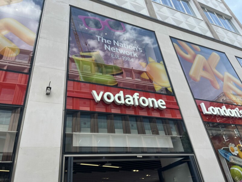 Lawsuit brought by former store operators missing from Vodafone results