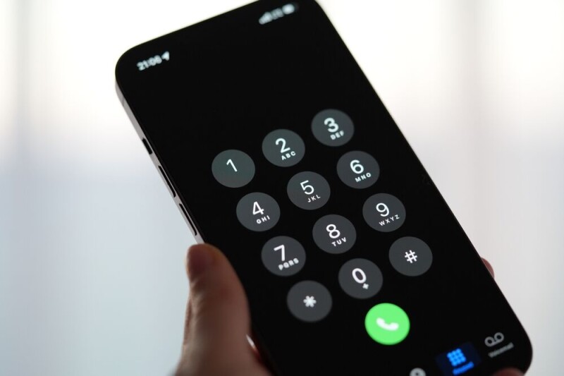 Google’ll grab your gigs if you don’t cough up your number