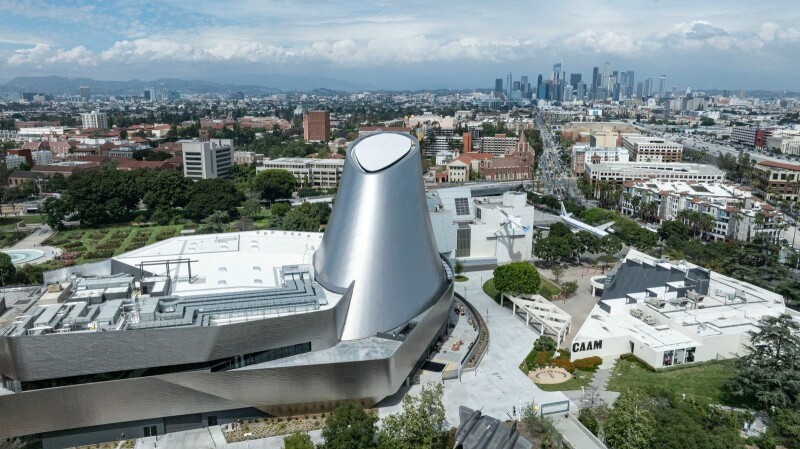 Space Shuttle Endeavour stacks up nicely for new California exhibit