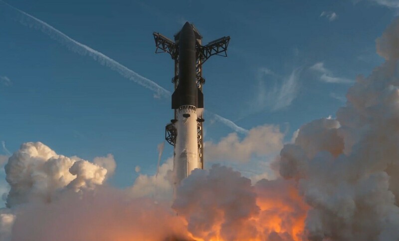 Starship finally makes orbit but engine trouble cuts the victory lap short